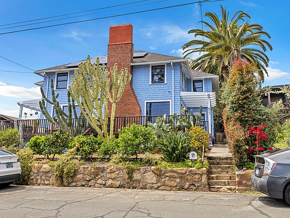 2nd image of 615 De La Vista Ave #617
