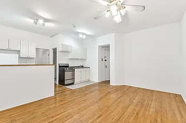 Rented by Aryeh Realty