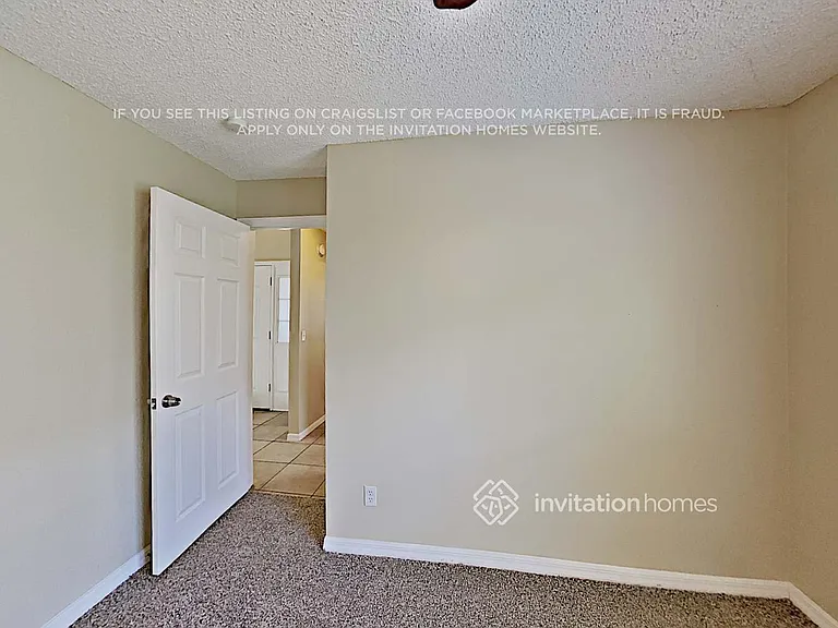 4040 Waterview Loop — Photo 16