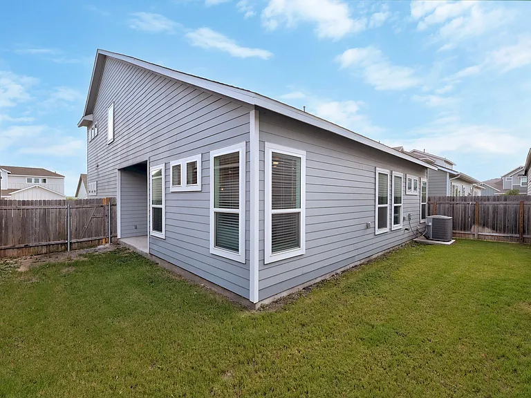 5312 Bruno St — Photo 28