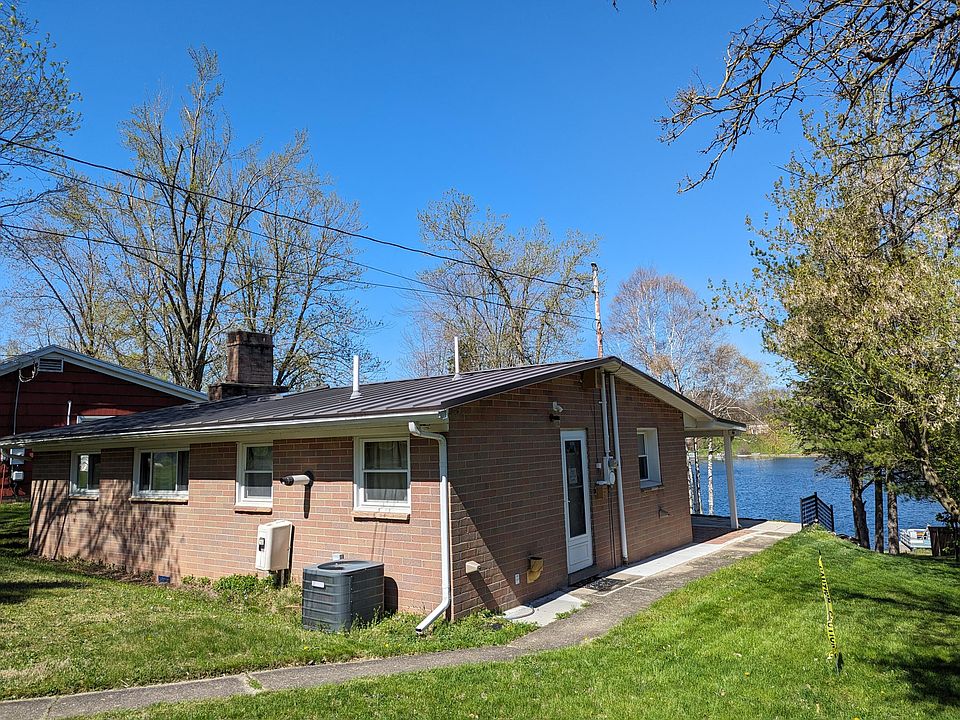 1st image of 102 White Lake Dr