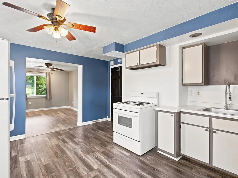 425 Iberia St #1 — Photo 22