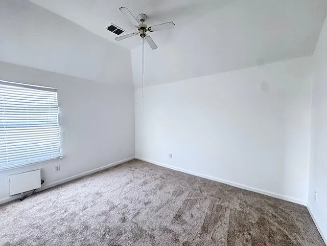 1525 Fallcreek Ct — Photo 17
