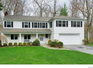 9 Black Birch Ln, Scarsdale, NY 10583