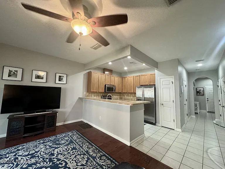 13497 Sunstone St — Photo 7
