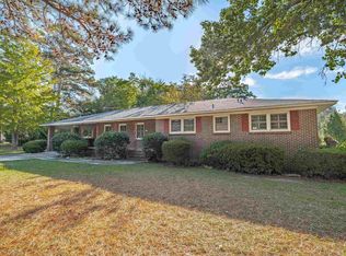 107 Barnett Dr, Bishopville, SC 29010