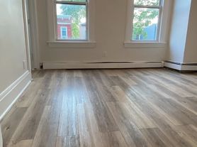 250 Clinton Ave, Jersey City, NJ