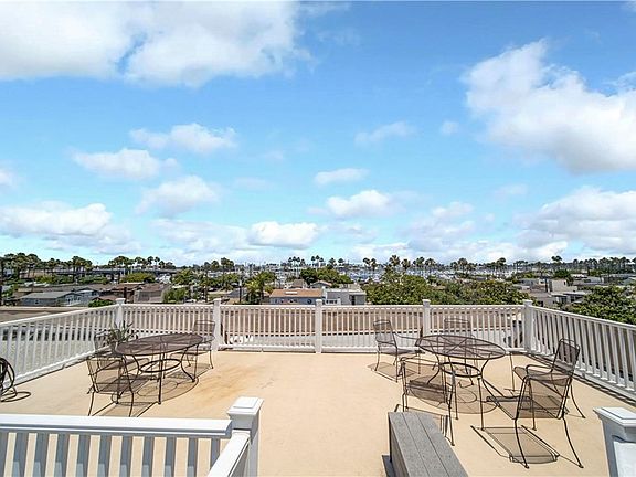 4th image of 5959 E Naples Plz Unit 111
