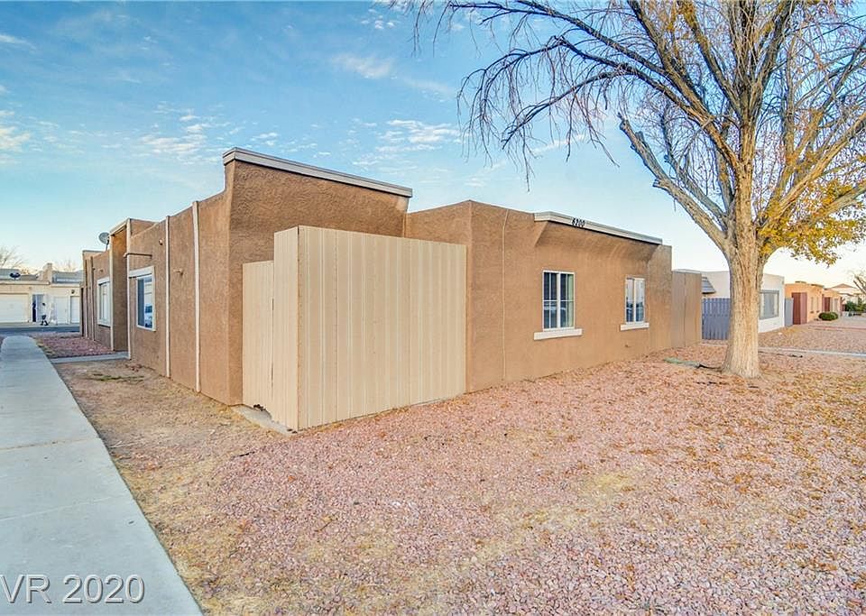 1st image of 6200 Camino De Rosa Dr #3
