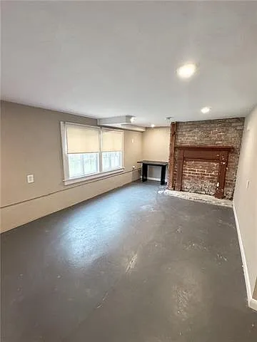 1 bed, 1.5 bath, 1500 sqft, $1,300 — Photo 4