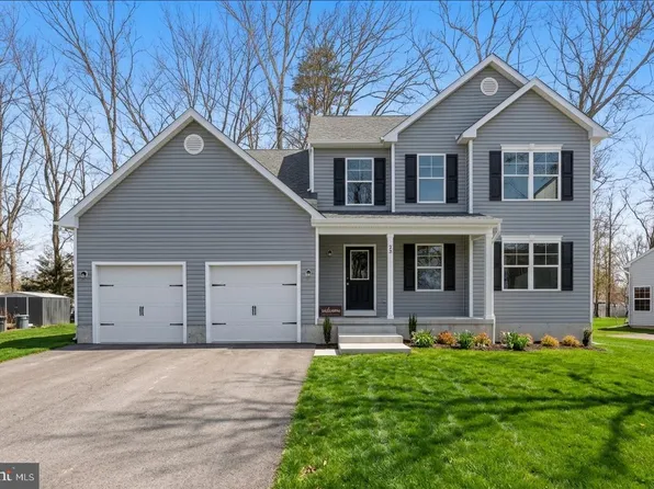 23 McMichael Ave, Somerdale, NJ 08083