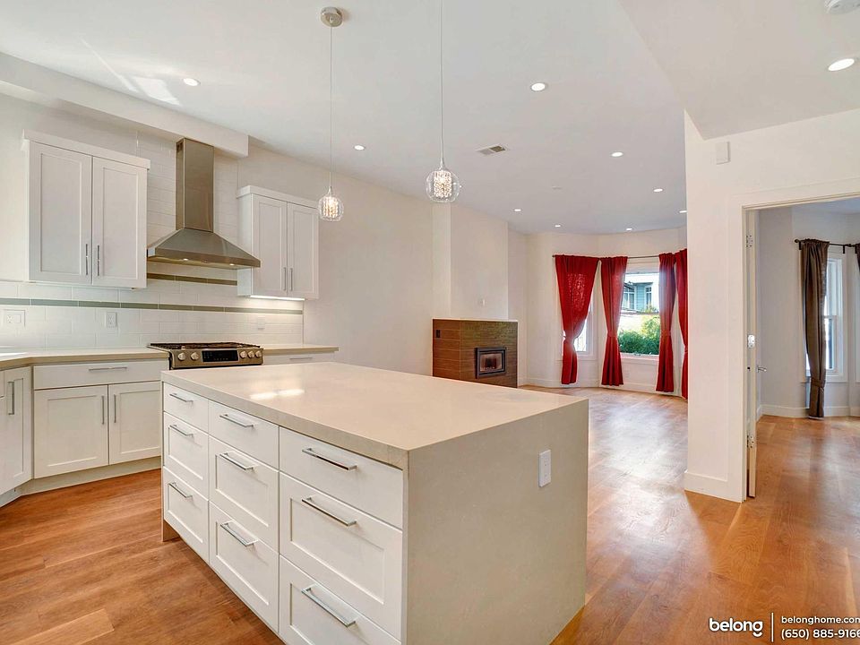 1st image of 459 Waller St #459
