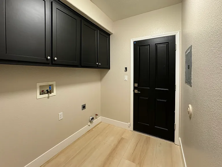 5181 Stone Canyon Dr — Photo 25
