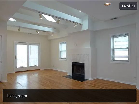2nd image of 1525 W Augusta Blvd #3