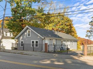 42 Palmer St, Quincy, MA 02169