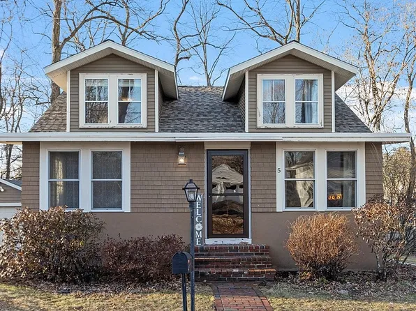 5 Harding Street, Rochester, NH 03867