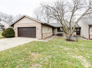 2001 Eagle Ridge St #D, Urbana, IL 61802