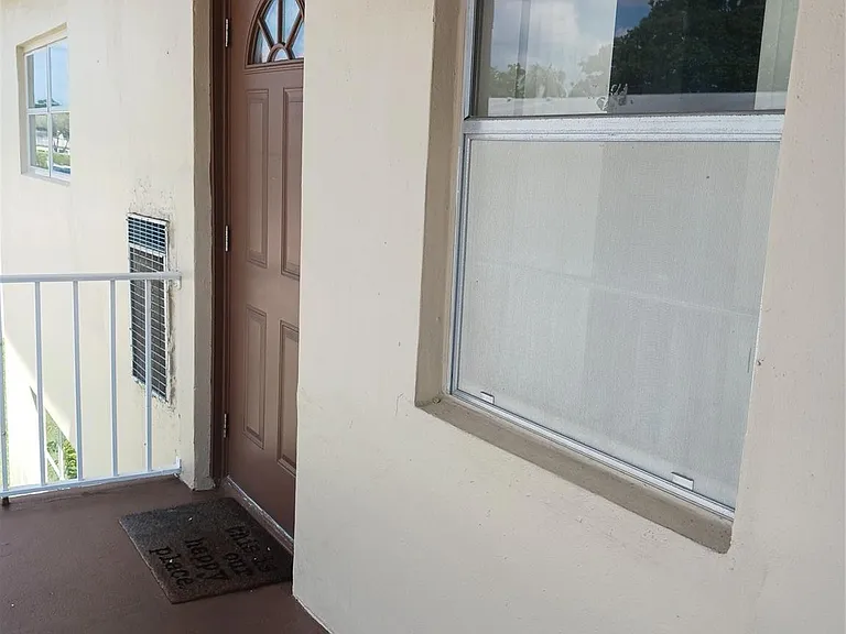 7505 NW 5th Ct #201 — Photo 4