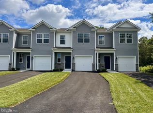 185 Mazzeo Dr, Glassboro, NJ 08028