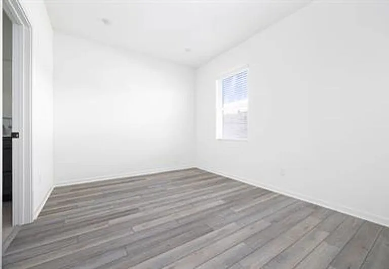 1018 Crestline Rd — Photo 22