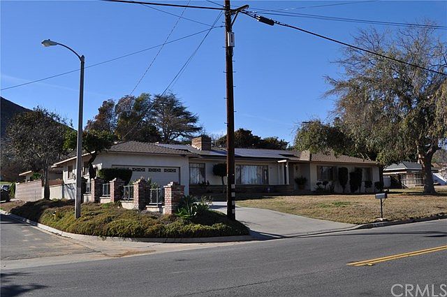 2nd image of 5072 Sierra Vista Ave