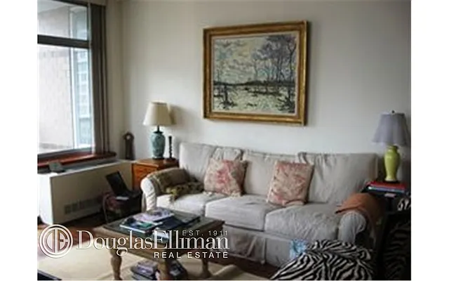 Rented by Douglas Elliman | media 3