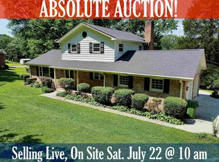 709 Woodbine Rd SE, Huntsville, AL 35802