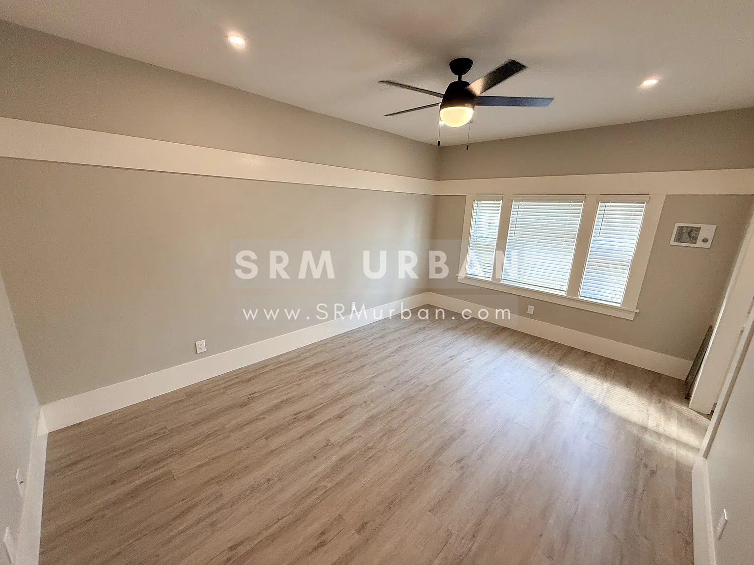 Studio, 400 sqft, $1,595 — Photo 2
