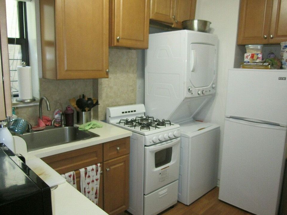1st image of 95 S 10th St APT 11