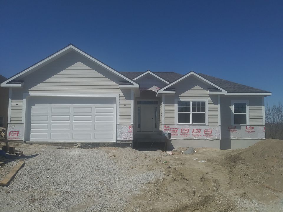 1st image of 706 SW Shorthorn Dr