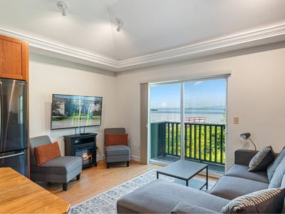 71 North Avenue #203, Burlington, VT, 05401