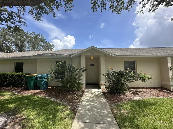 2058 Foxwood Dr, Melbourne, FL 32935