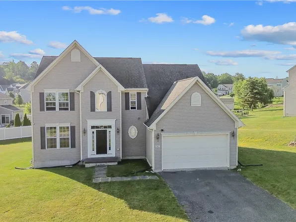 5847 Quarter Moon Dr, Jamesville, NY 13078