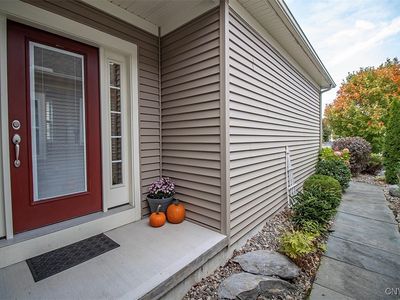 187 Avriel Dr, Fayetteville, NY, 13066