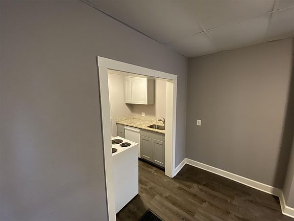 3rd image of 800 S Esplanade St #3