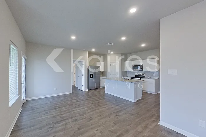 Building Photo - 117 Orthello Ct