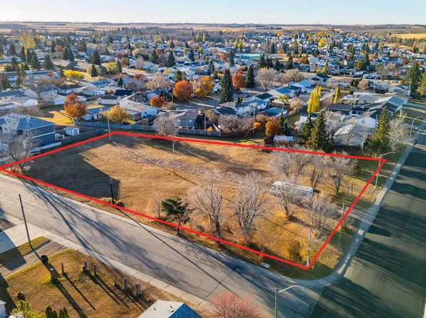 4921 48th Ave, Gibbons, AB T0A 1N0