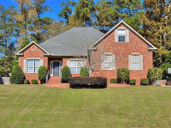 2nd image of 326 Farmington Dr W