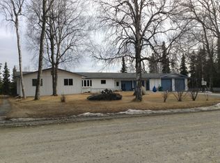 443 W Riverview Ave, Soldotna, AK 99669