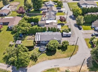 41933 Kirk Ave, Chilliwack, BC V2R5E8