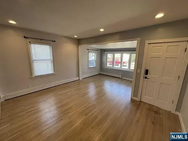 156 Morgan Pl #1 — Photo 8