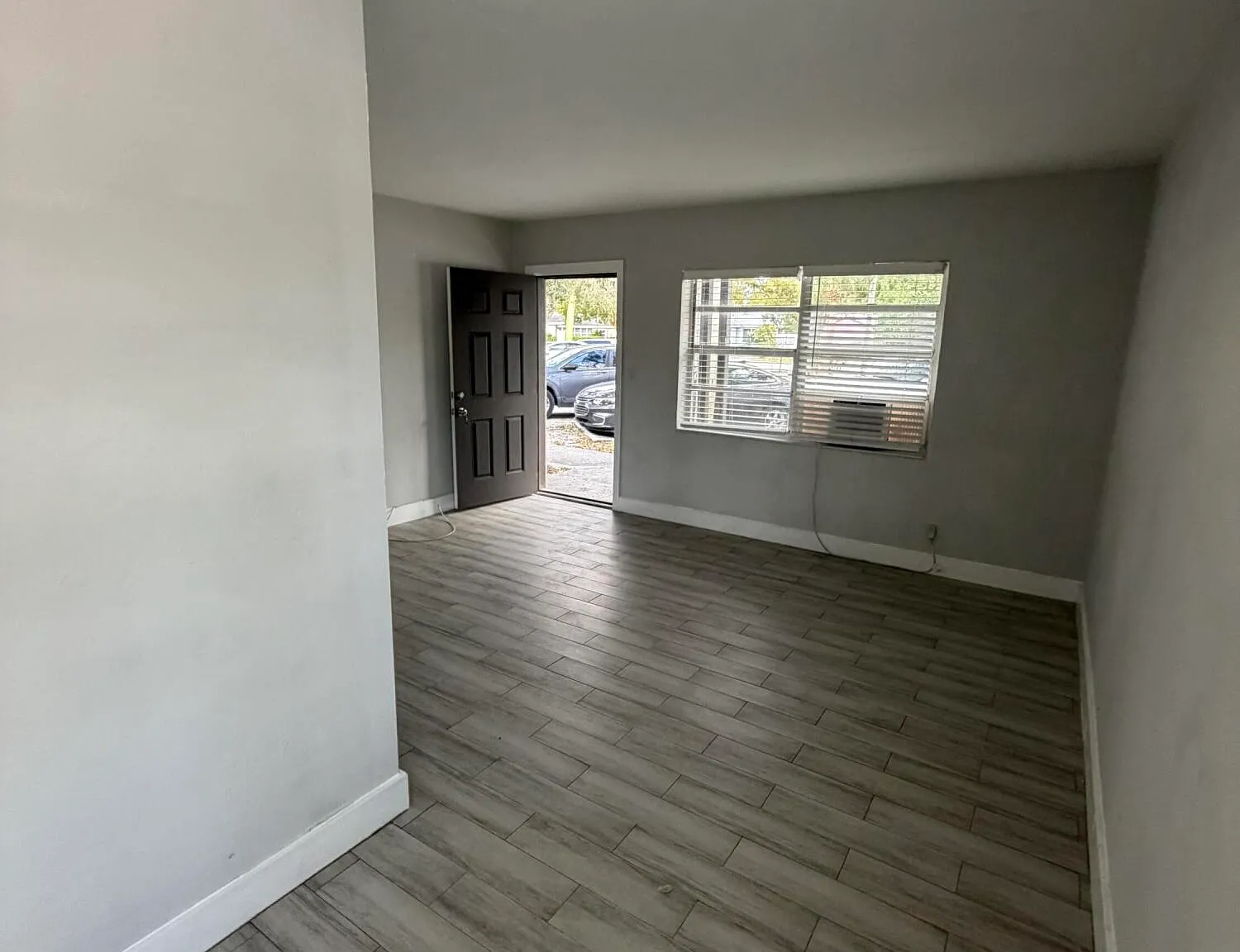 1 bed, 1.0 bath, 500 sqft, $1,550 — Photo 2