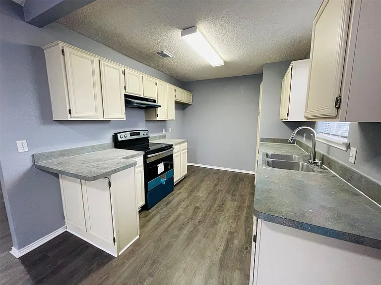 5501 White Dove Dr — Photo 4