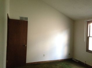 762 Robin Rd, Buffalo, NY 14228