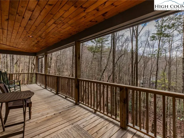 170 Horse Shoe Ridge Road W, Deep Gap, NC 28618