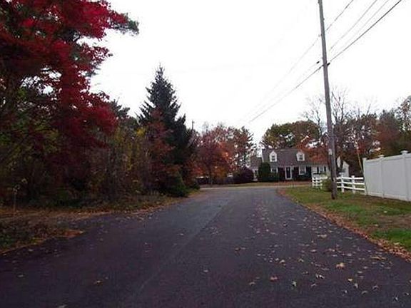 4th image of 40 Homestead Ave