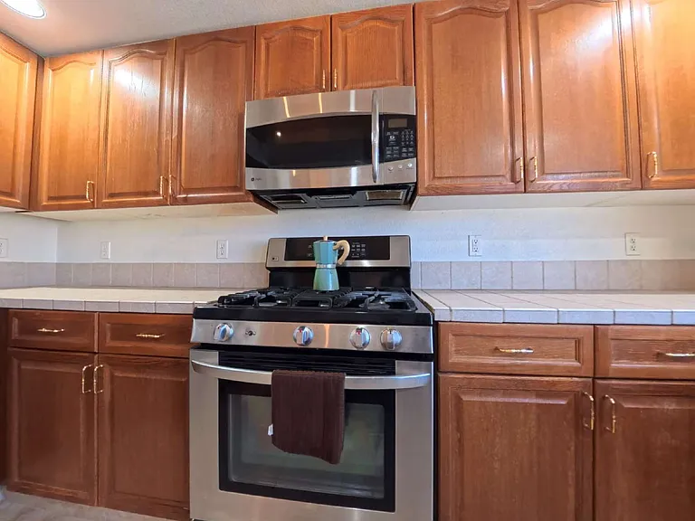 8330 Hipwader Ct — Photo 15