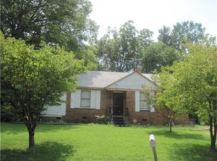 1743 Warner Dr, Memphis, TN 38127