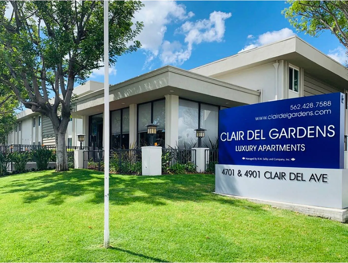 Clair Del and Clair Del Gardens — Photo 2