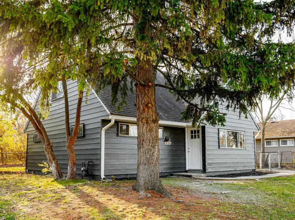 2227 Marcia Dr, Columbus, OH 43211